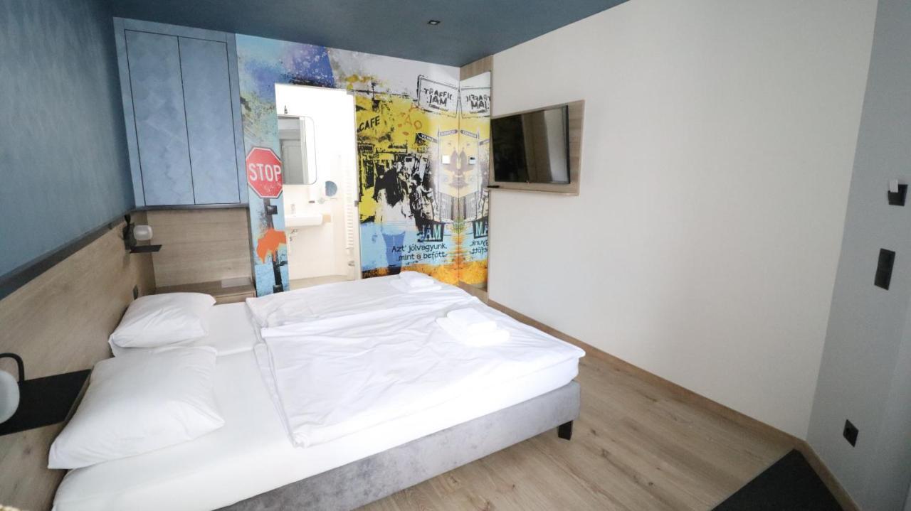 Hotel Jam Panzió Kapuvár Zewnętrze zdjęcie