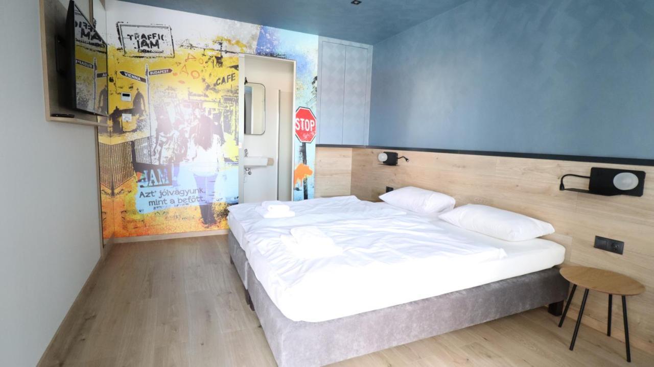 Hotel Jam Panzió Kapuvár Zewnętrze zdjęcie