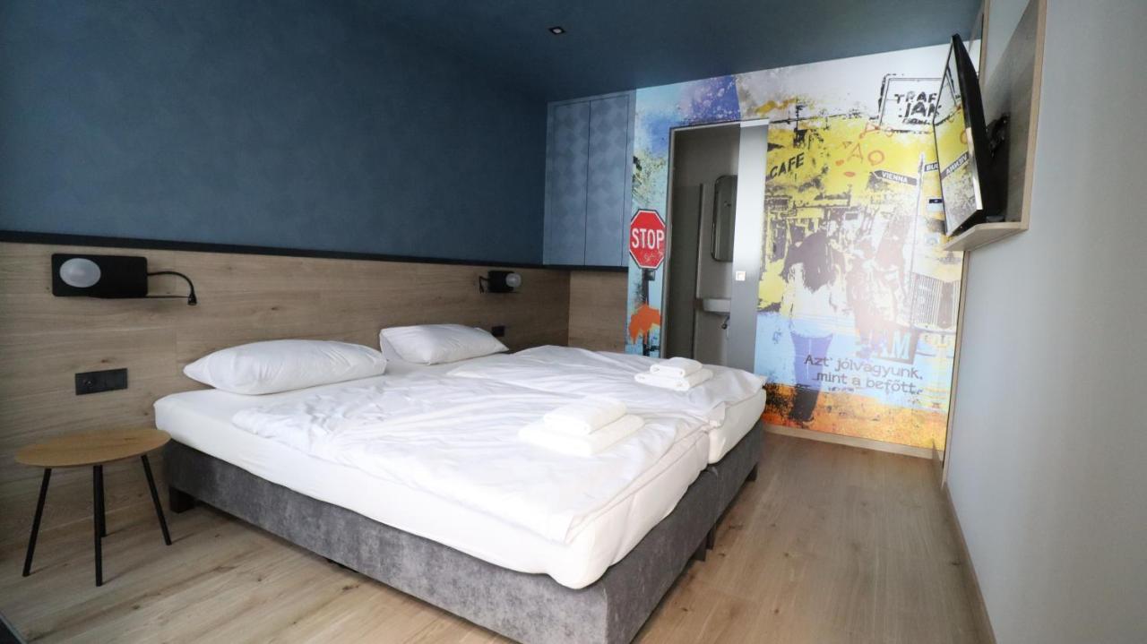 Hotel Jam Panzió Kapuvár Zewnętrze zdjęcie
